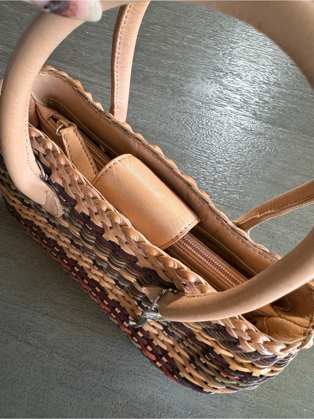 Fossil purse light